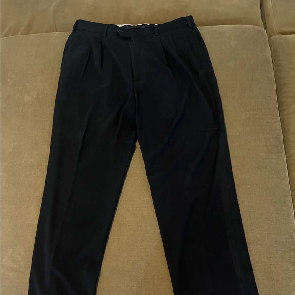 Roundtree and Yorke Travel Smart slacks 34 x 29
